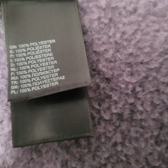 Women Size Medium The North Face 1/2 Zip Pullover Fleece Sweater Color Purple - Picture 9 of 9